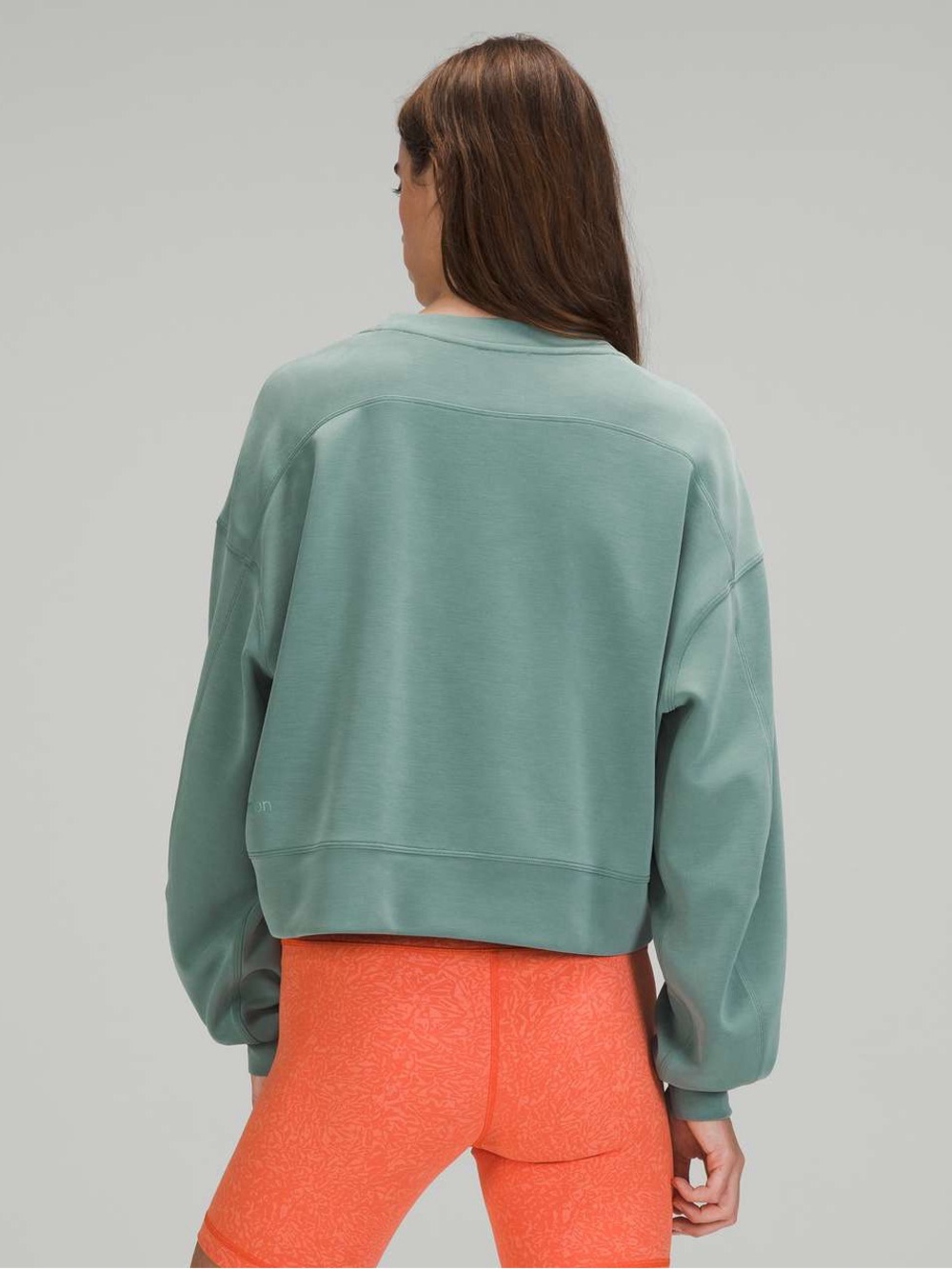 Lululemon Perfectly Oversized Cropped Crew *Softstreme™
Tidewater Teal size 2 - Picture 7 of 8